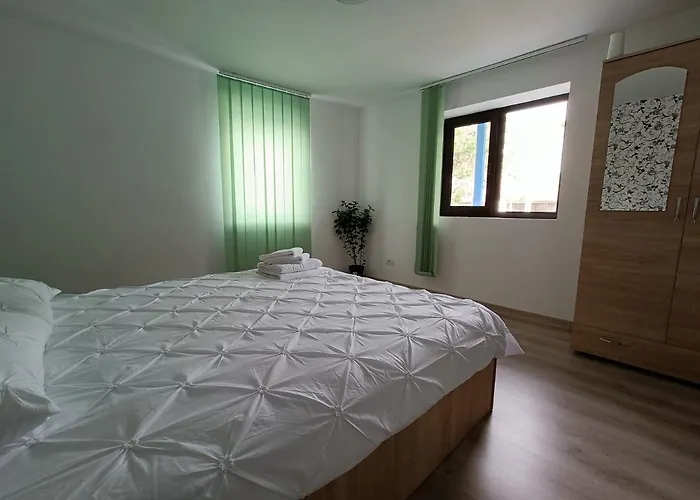 Casa Nichifor Ferienhaus *